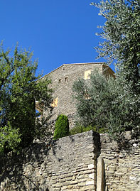house olive trees saumane